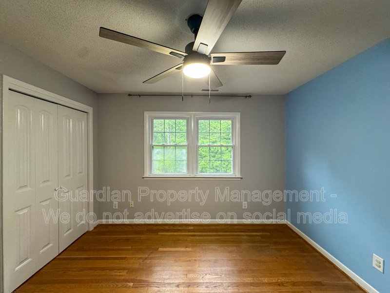 Charming 3 Bed 1.5 Bath Home Close to Fort Bragg property image