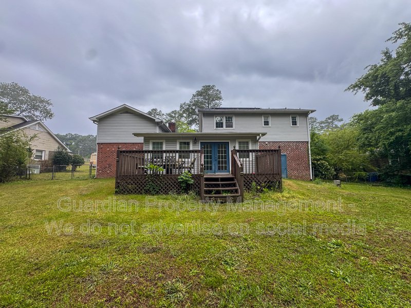 Charming 3 Bed 1.5 Bath Home Close to Fort Bragg property image