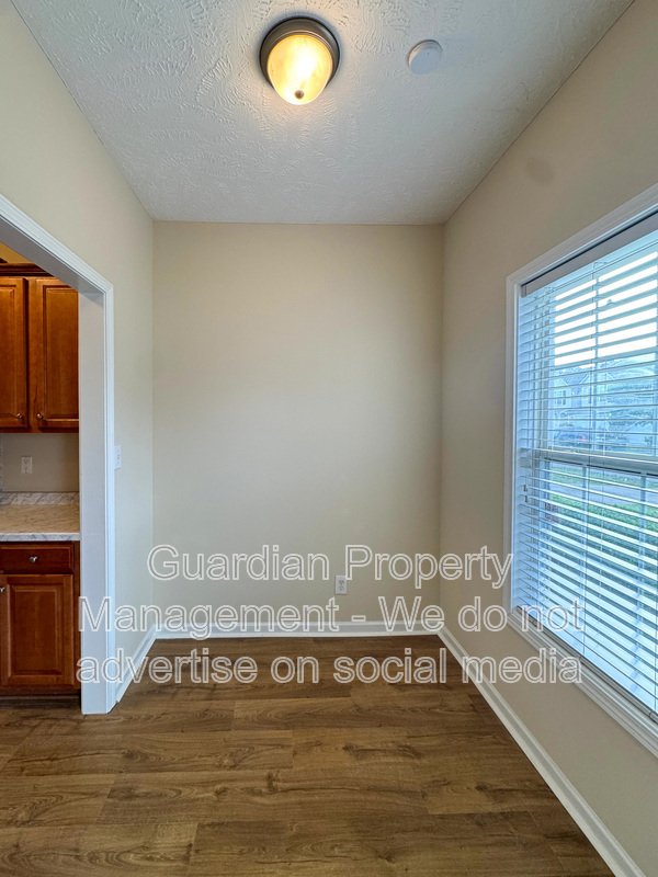3 Bed 2.5 Bath Townhome with New Flooring and Paint property image