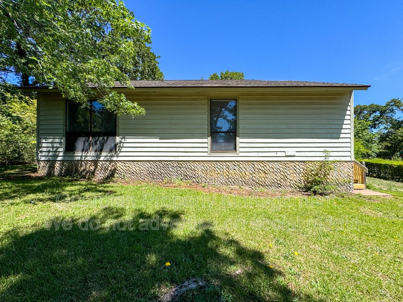 Beautifully Updated 3 Bed 2 Bath Home property image