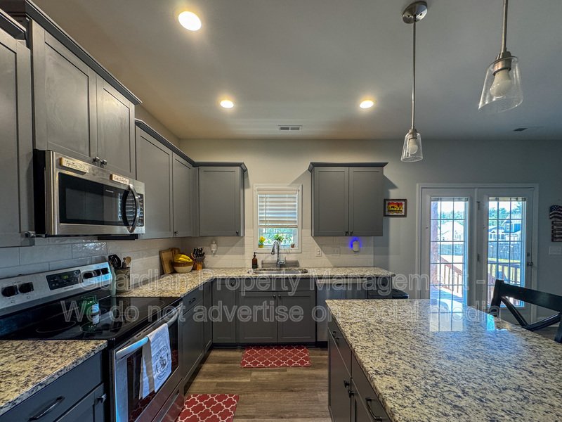Stunning 4 Bed 2.5 Bath Home in Moore County property image