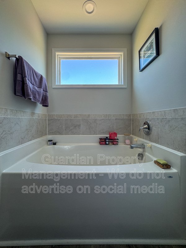 Stunning 4 Bed 2.5 Bath Home in Moore County property image