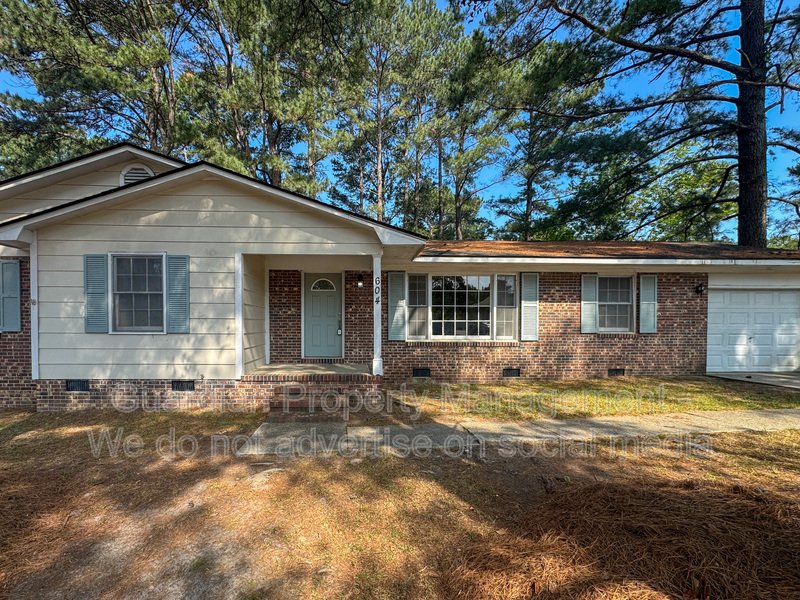 Charming 3 Bed 2 Bath Home with Fenced Yard property image
