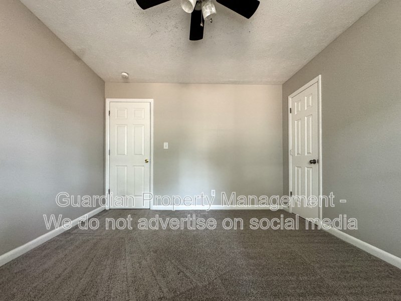 Charming 3 Bed 2 Bath Home with Fenced Yard property image