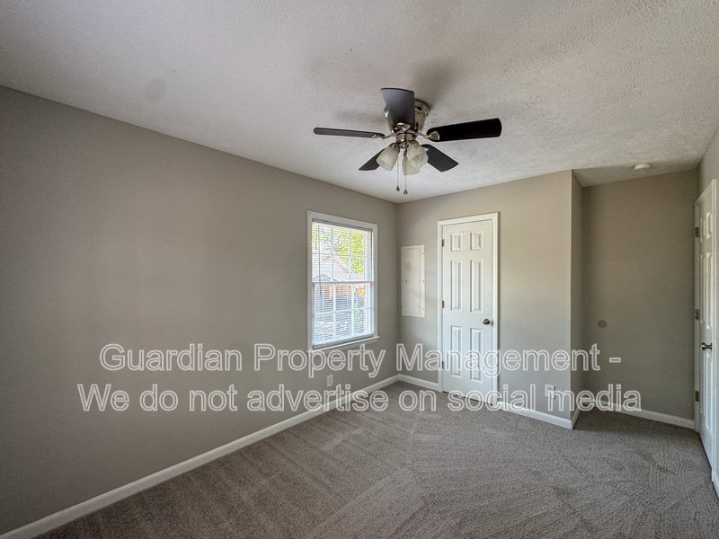 Charming 3 Bed 2 Bath Home with Fenced Yard property image
