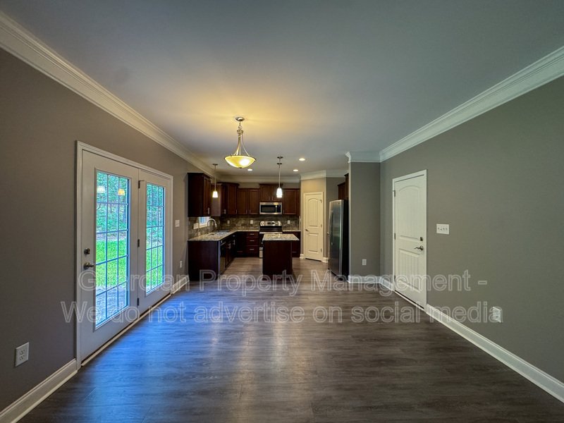 Beautiful 4 Bed 2.5 Bath Home in North Fayetteville property image