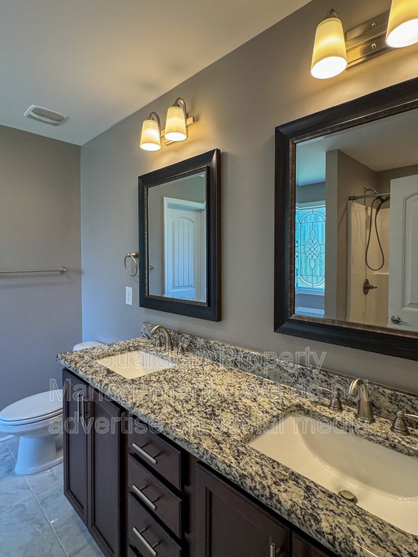 Beautiful 4 Bed 2.5 Bath Home in North Fayetteville property image
