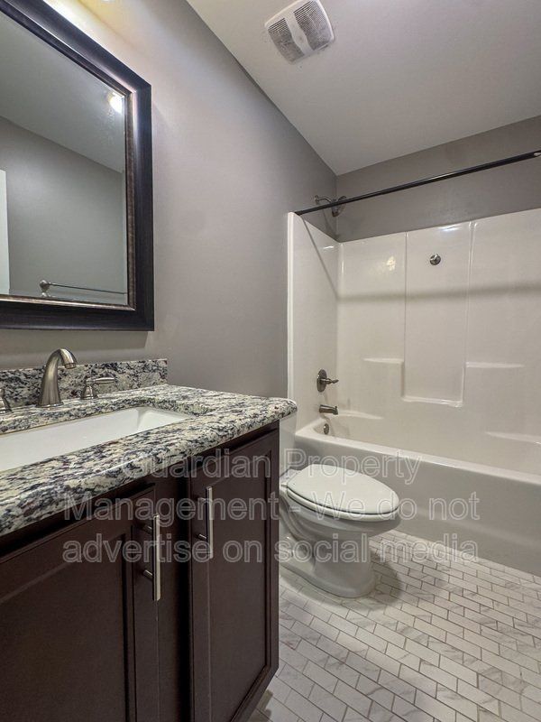 Beautiful 4 Bed 2.5 Bath Home in North Fayetteville property image