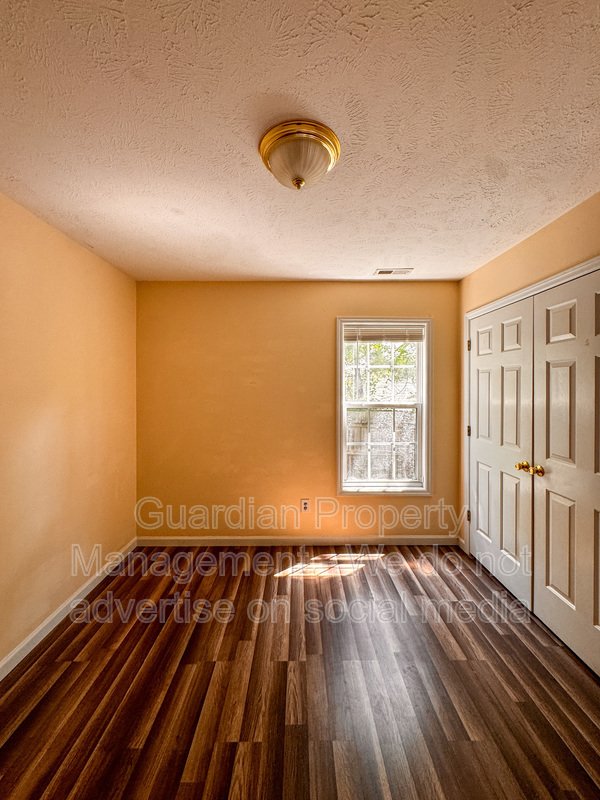 Charming 3 Bed 2 Bath Plus Bonus Room in Raeford property image