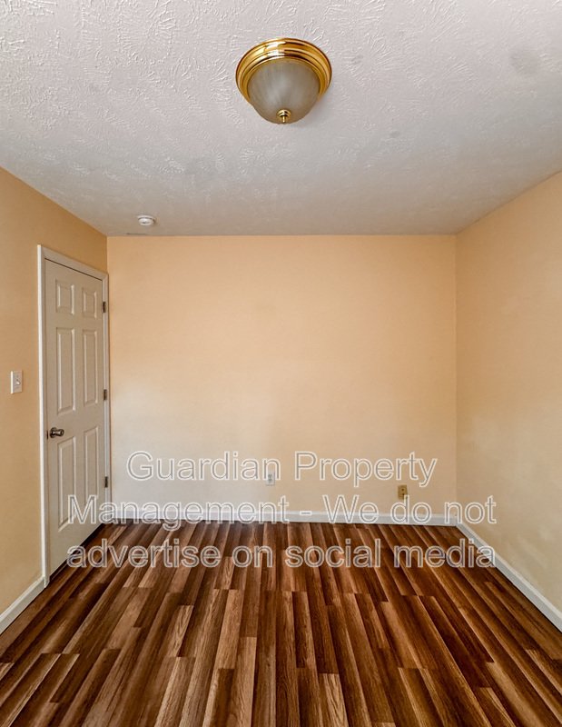 Charming 3 Bed 2 Bath Plus Bonus Room in Raeford property image
