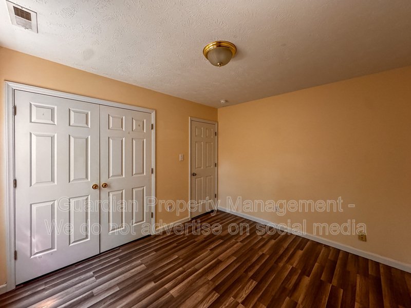 Charming 3 Bed 2 Bath Plus Bonus Room in Raeford property image
