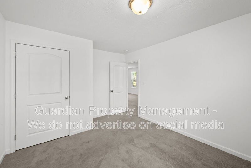 Beautiful 3 Bed 2.5 Bath Fayetteville Home with Fenced Yard property image