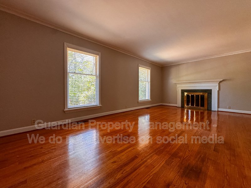 Beautiful Tri Level Home in Vanstory Hills property image