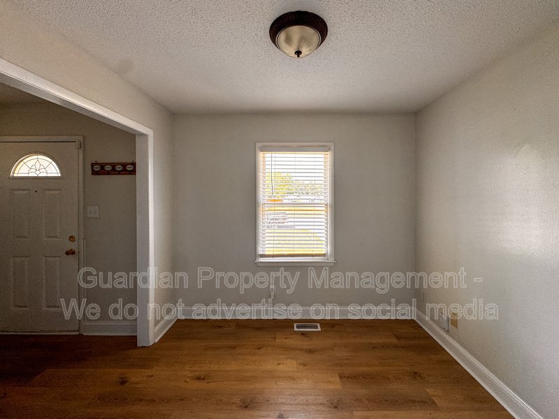 Stylish 3 Bed 2 Bath Home in Jack Britt property image