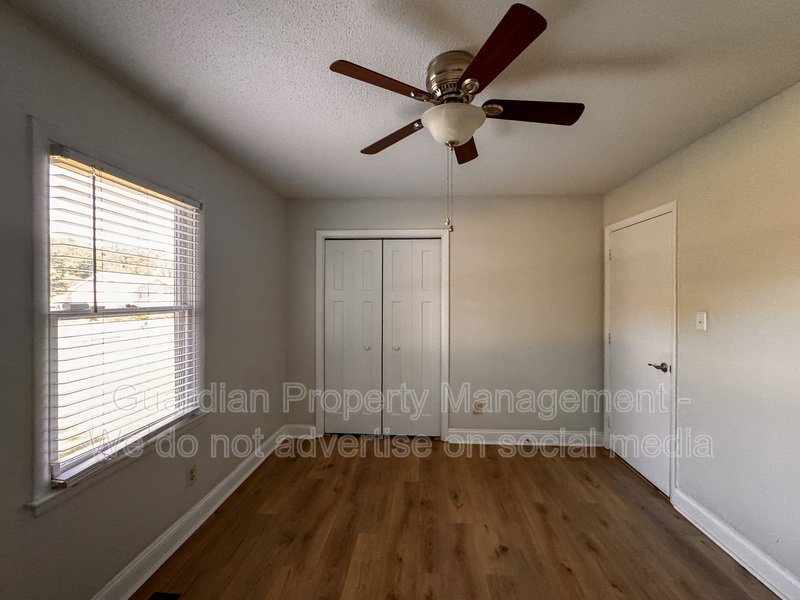 Stylish 3 Bed 2 Bath Home in Jack Britt property image