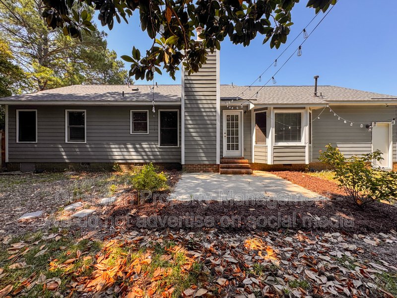 Stylish 3 Bed 2 Bath Home in Jack Britt property image