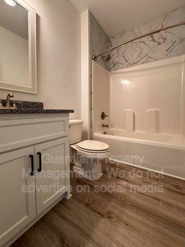 Gorgeous 4 Bed 3.5 Bath Executive Home with Community Amenities property image