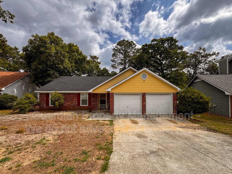 Updated 3 Bed 2 Bath Home near Fort Bragg property image