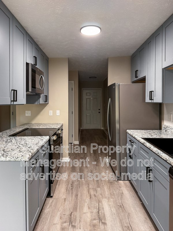 Updated 3 Bed 2 Bath Home near Fort Bragg property image