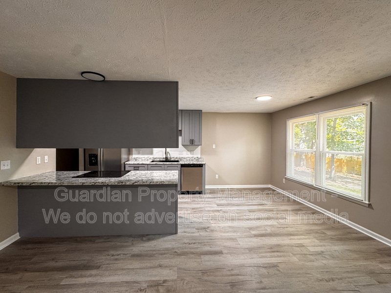 Updated 3 Bed 2 Bath Home near Fort Bragg property image