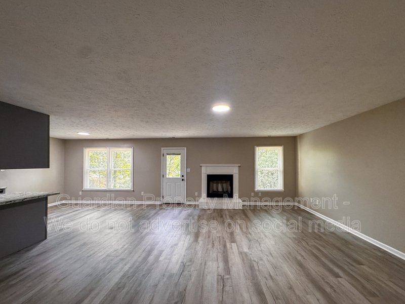 Updated 3 Bed 2 Bath Home near Fort Bragg property image