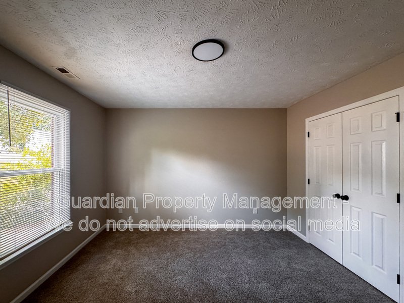 Updated 3 Bed 2 Bath Home near Fort Bragg property image
