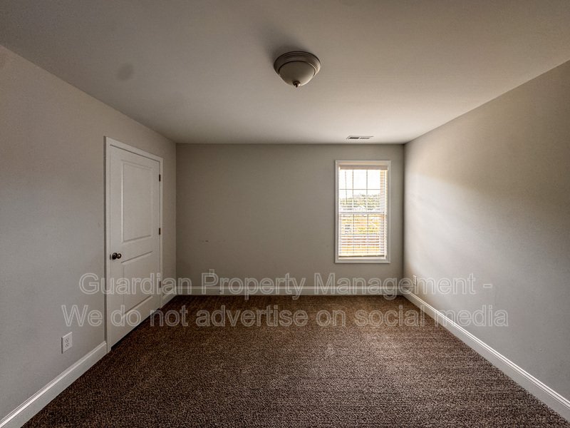 Stunning 4 Bed 2.5 Bath Home in Moore County property image