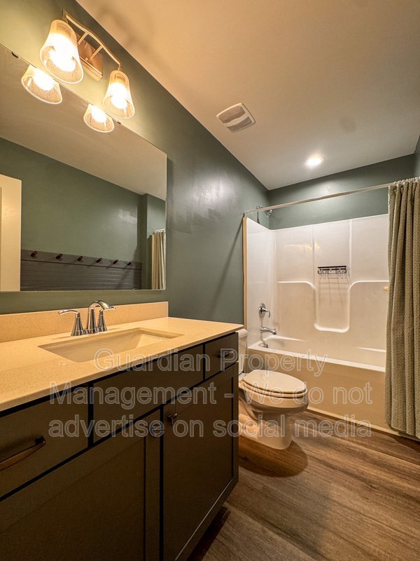 Stunning 4 Bed 2.5 Bath Home in Moore County property image