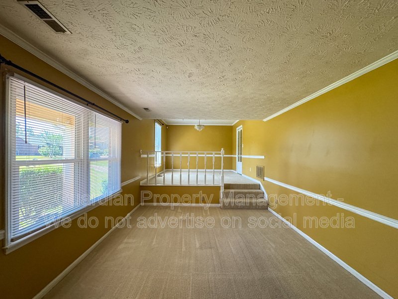 Charming 3 Bed 2.5 Bath Fayetteville Home property image