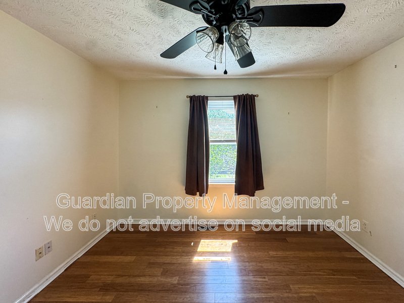 Charming 3 Bed 2.5 Bath Fayetteville Home property image