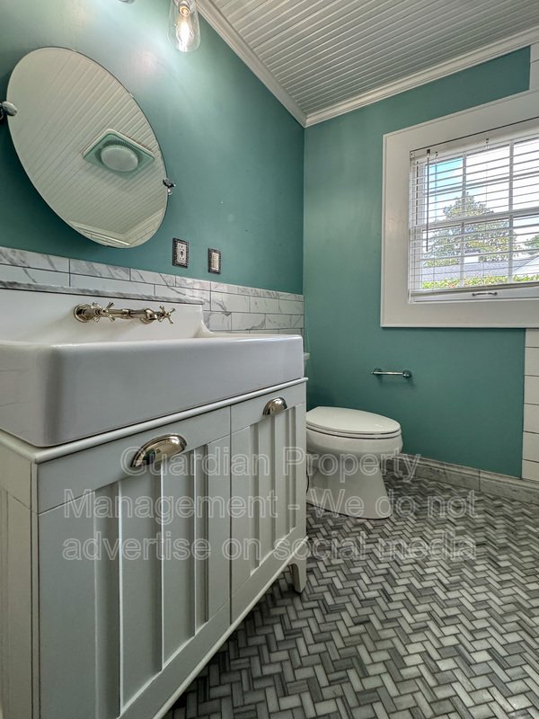 Gorgeous 4 Bed, 3 Bath Haymount Home property image
