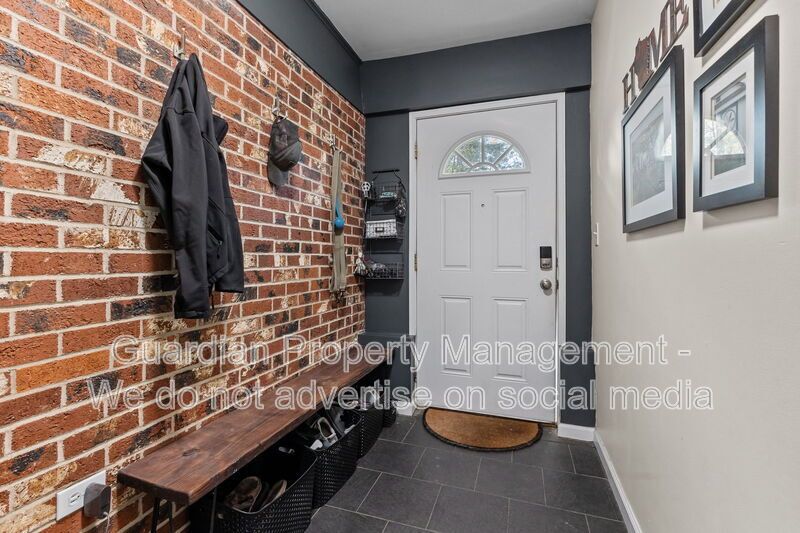 Beautifully Updated 4 Bed 3 Bath Home in Fayetteville property image