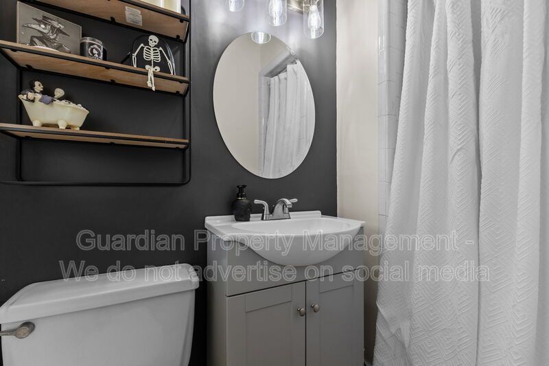 Beautifully Updated 4 Bed 3 Bath Home in Fayetteville property image