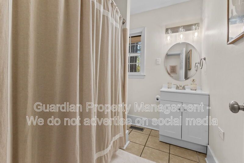 Beautifully Updated 4 Bed 3 Bath Home in Fayetteville property image