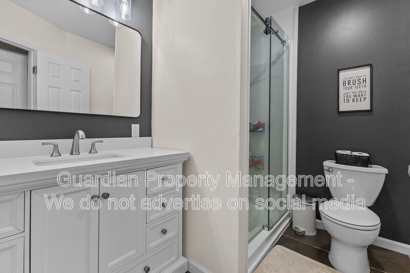 Beautifully Updated 4 Bed 3 Bath Home in Fayetteville property image