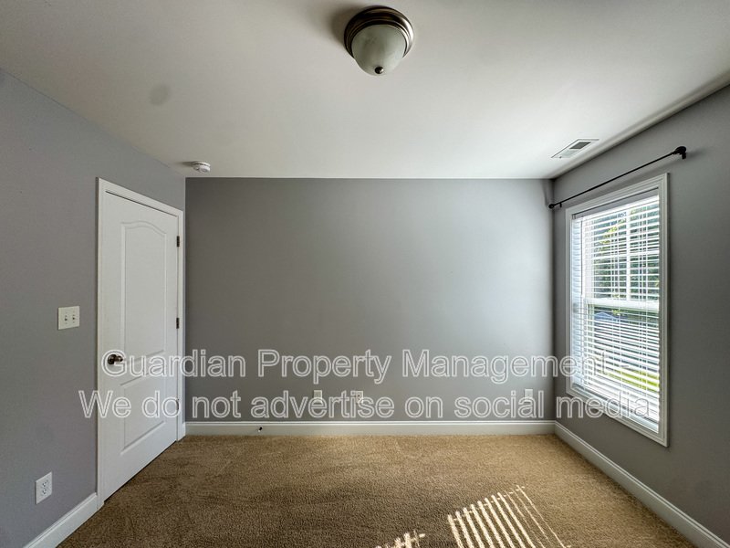 Stunning 4 Bed 2.5 Bath Home in Lexington Plantation property image