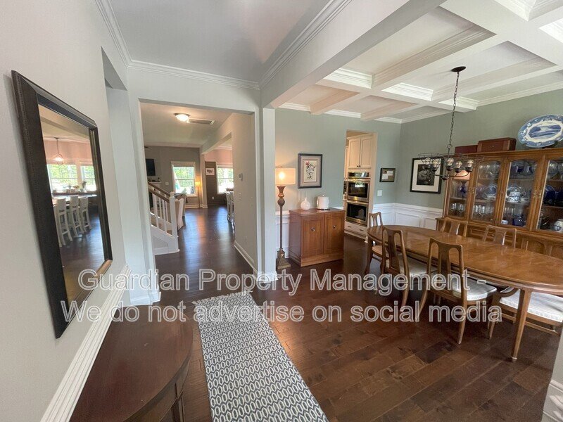 Stunning 5 Bed 3 Bath Home in Anderson Creek Club property image
