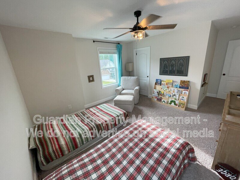 Stunning 5 Bed 3 Bath Home in Anderson Creek Club property image