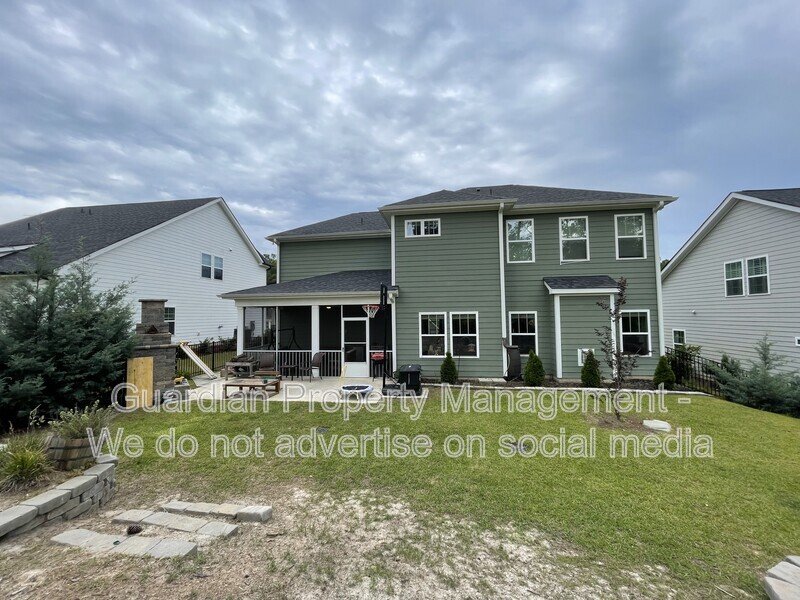 Stunning 5 Bed 3 Bath Home in Anderson Creek Club property image