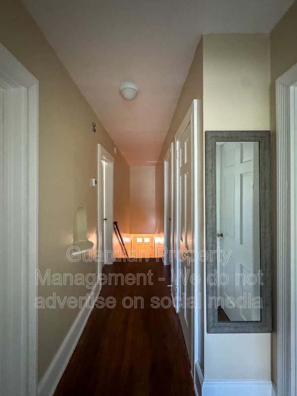 Charming 2 Bed 1 Bath Duplex in Haymount property image