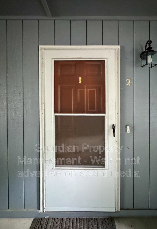 Cute 2 Bed 2 Bath Ground Level Condo with Community Pool property image