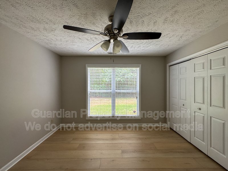Cute 2 Bed 2 Bath Ground Level Condo with Community Pool property image
