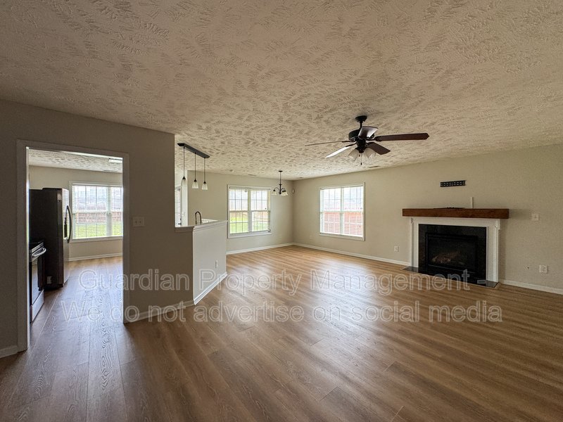 Lovely 3 Bed 2 Bath Fayetteville Home with Fenced Yard property image