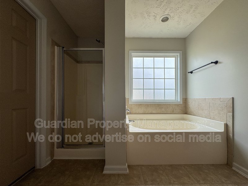 Lovely 3 Bed 2 Bath Fayetteville Home with Fenced Yard property image