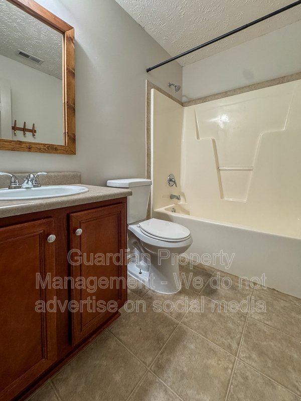 Lovely 3 Bed 2 Bath Fayetteville Home with Fenced Yard property image