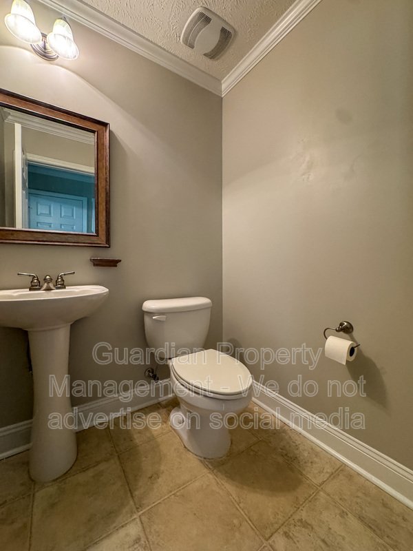 Beautiful 4 Bed 2.5 Bath Home in Raeford property image