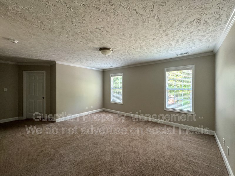 Beautiful 4 Bed 2.5 Bath Home in Raeford property image