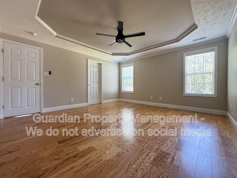 Beautiful 4 Bed 2.5 Bath Home in Raeford property image