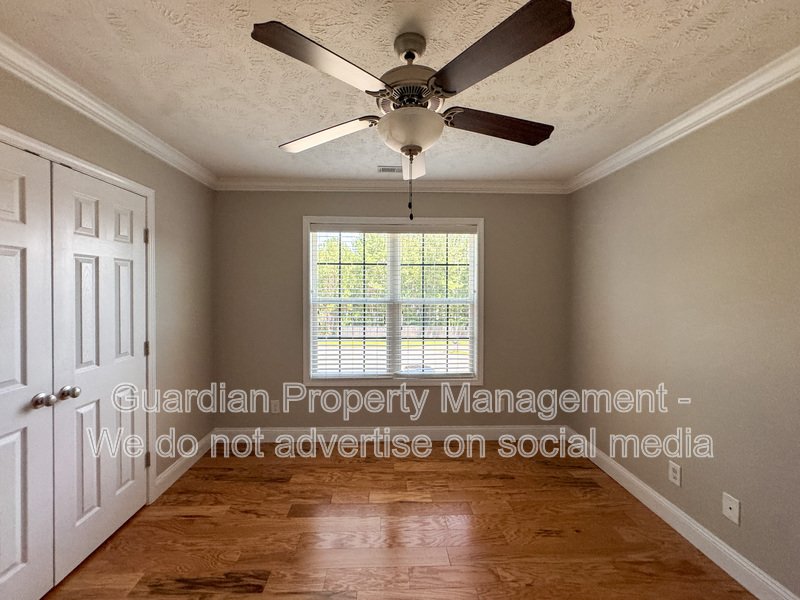 Beautiful 4 Bed 2.5 Bath Home in Raeford property image