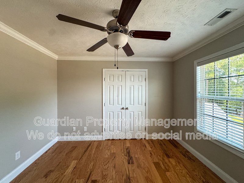 Beautiful 4 Bed 2.5 Bath Home in Raeford property image